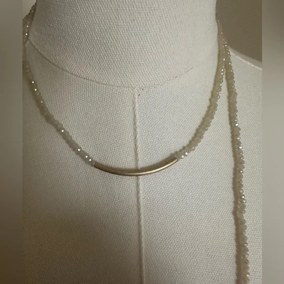 Beaded Necklace with Metal Embellishmemt - Picture 3 of 6